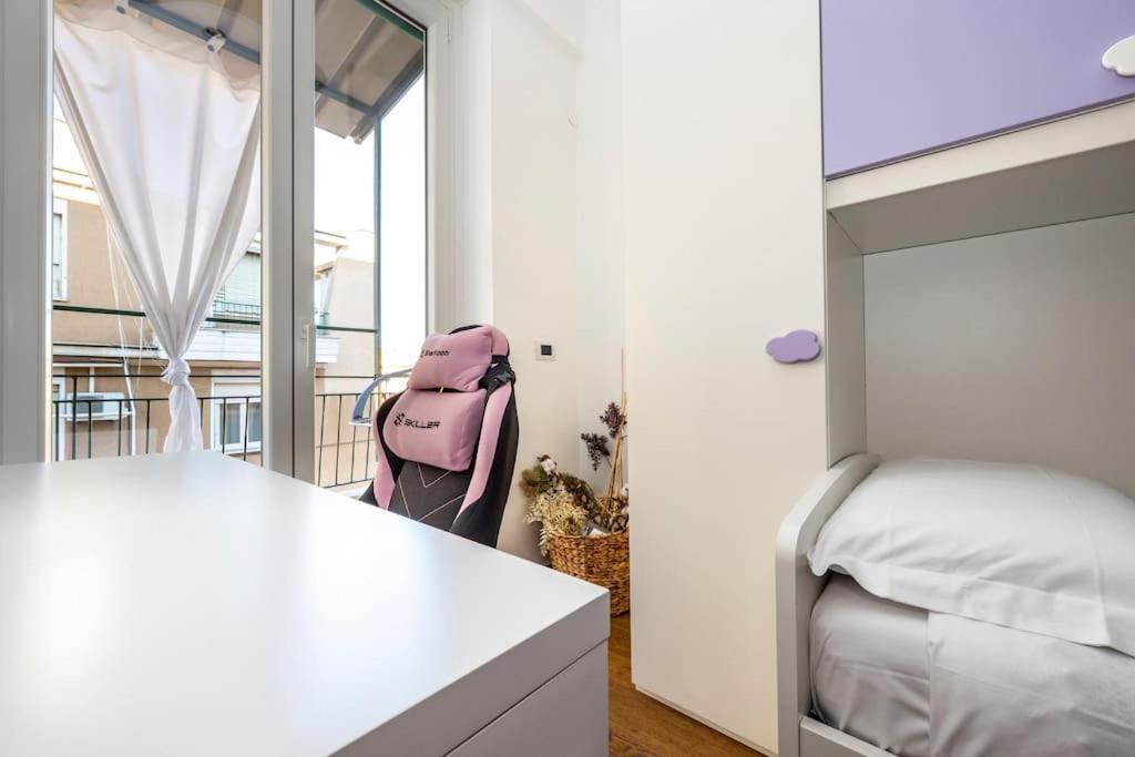 Stylish Apartment Rome Air Conditionig Wifi Tv 50 Metro 4 Minutes Away ภายนอก รูปภาพ